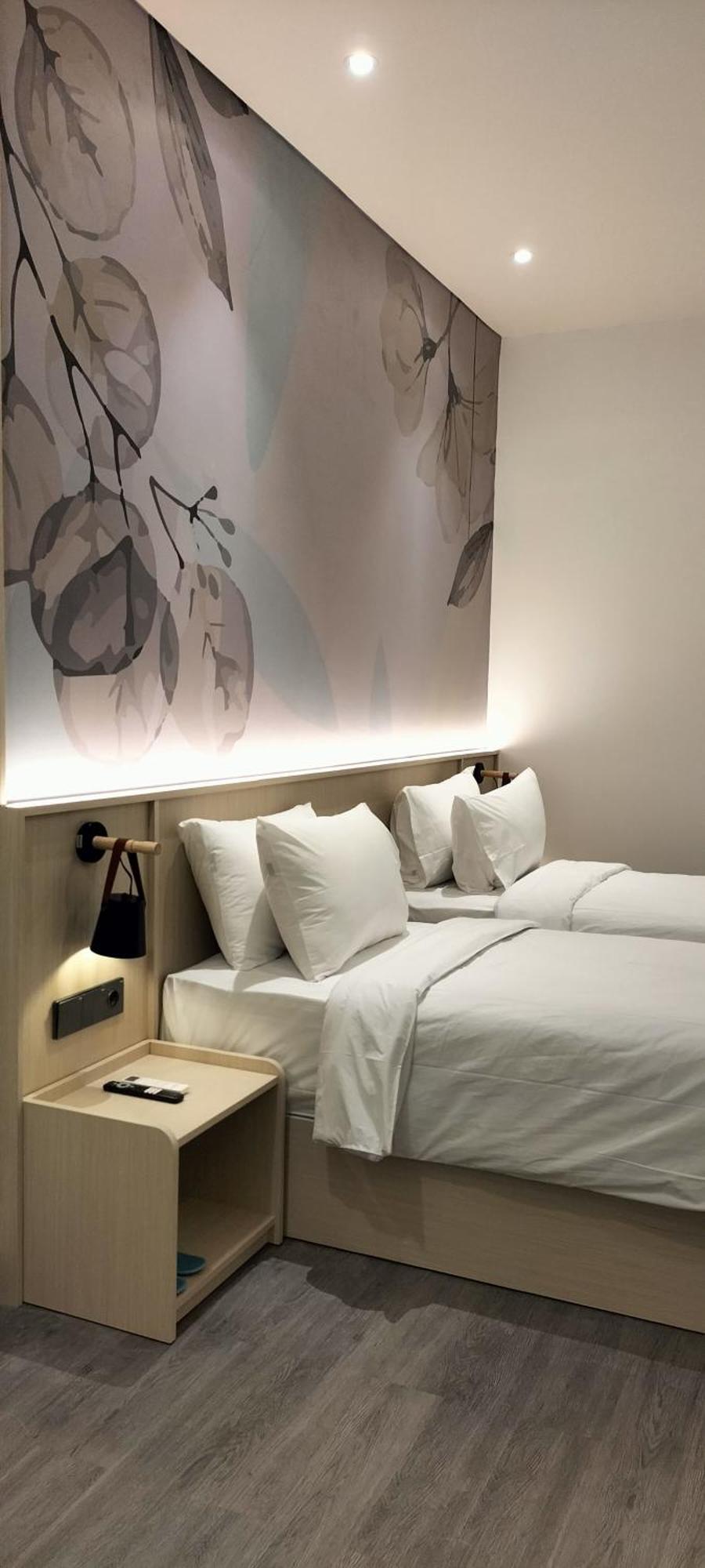 True Blue Hotel Menteng Джакарта Екстериор снимка