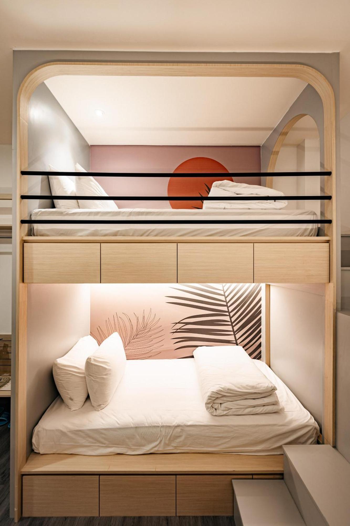 True Blue Hotel Menteng Джакарта Екстериор снимка