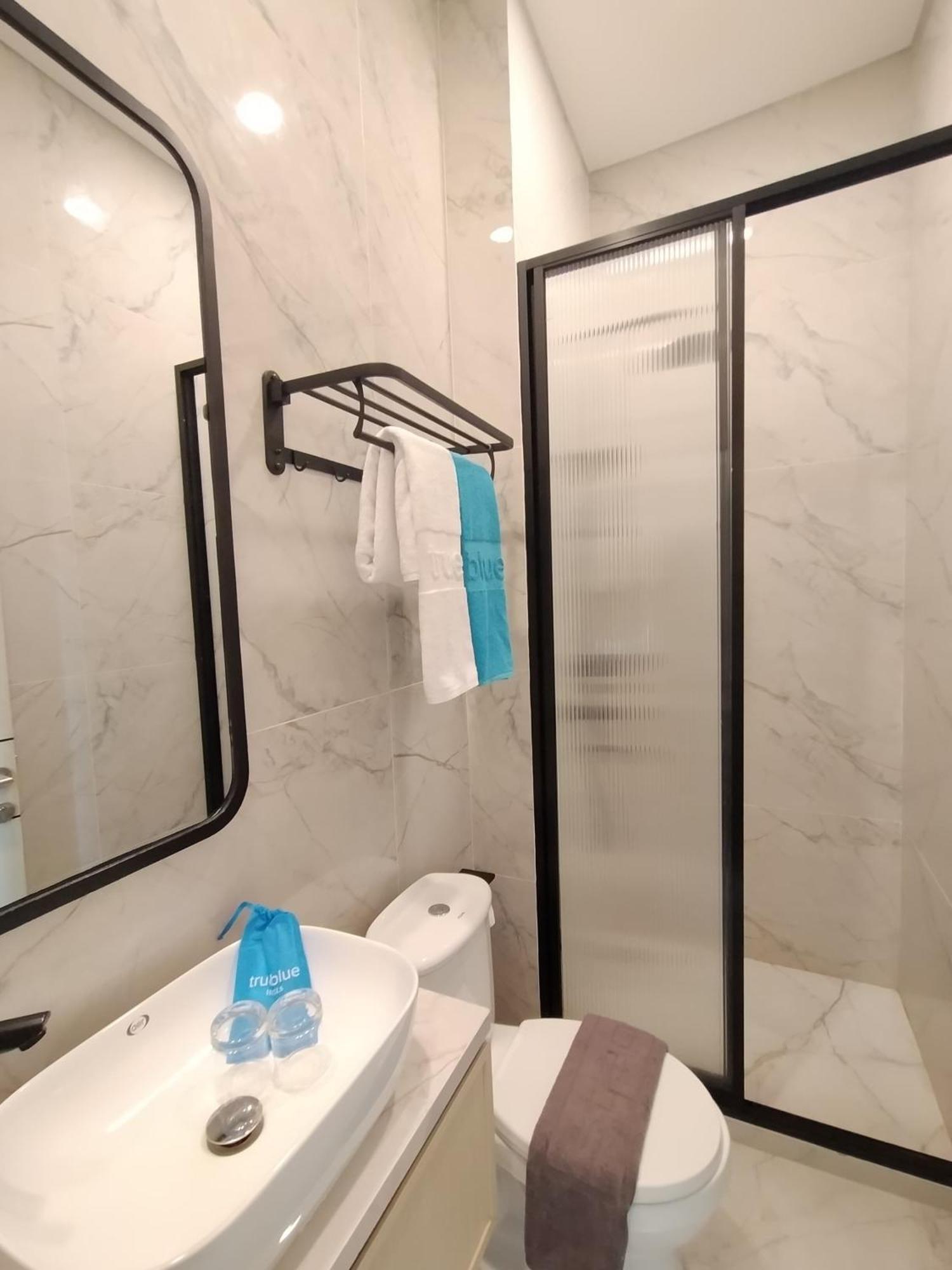 True Blue Hotel Menteng Джакарта Екстериор снимка