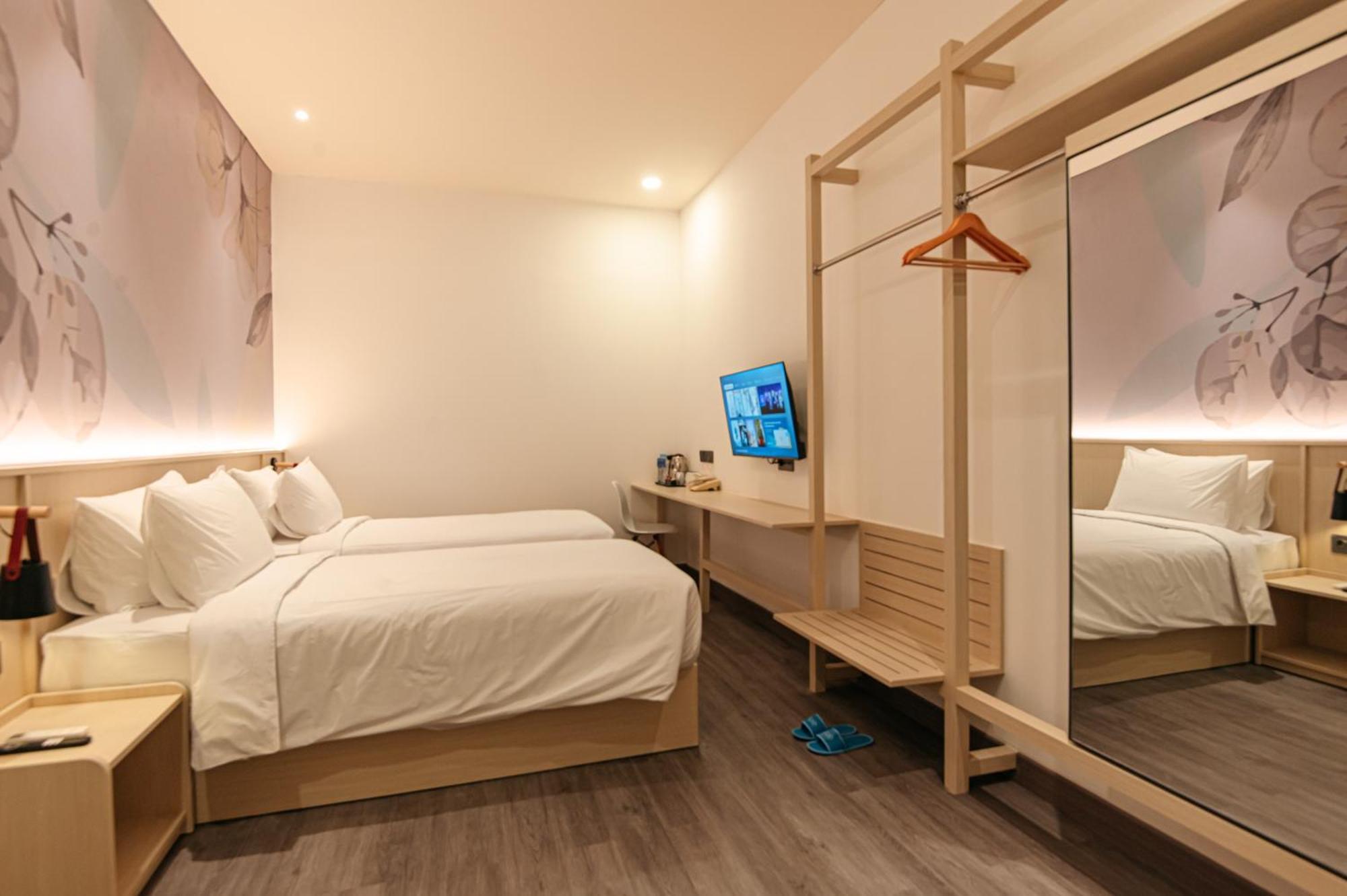 True Blue Hotel Menteng Джакарта Екстериор снимка